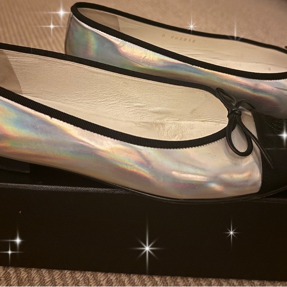 Chanel Black Cap Toe CC Logo Metallic Silver x Black size 38.5 great condition! - Picture 5 of 16